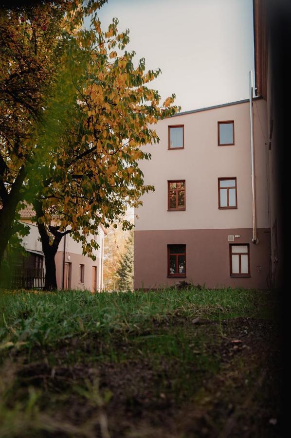 Apartmany Centrum Novy Bor Luaran gambar
